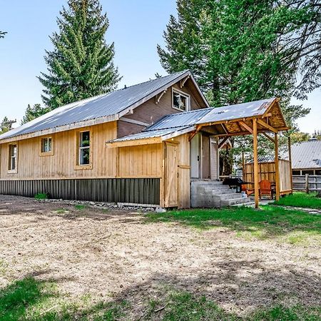 Cottage In The Pines McCall Exterior photo